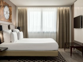 AC Hotel Paris Porte Maillot  by Mariott