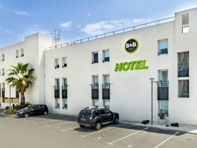 B&B H&ocirc;tel Cannes La Bocca Plage
