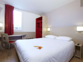 B&B H&ocirc;tel Lyon A&eacute;roport Saint-Quentin-Fallavier