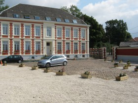 Hôtel Chateau de Moulin-le-Comte
