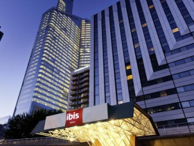 Ibis Paris La D&eacute;fense Centre