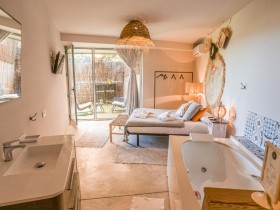Les Suites