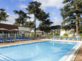 Mercure Parc Du Coudray - Demeure De Campagne